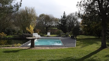 Piscine extérieure, piscine chauffée