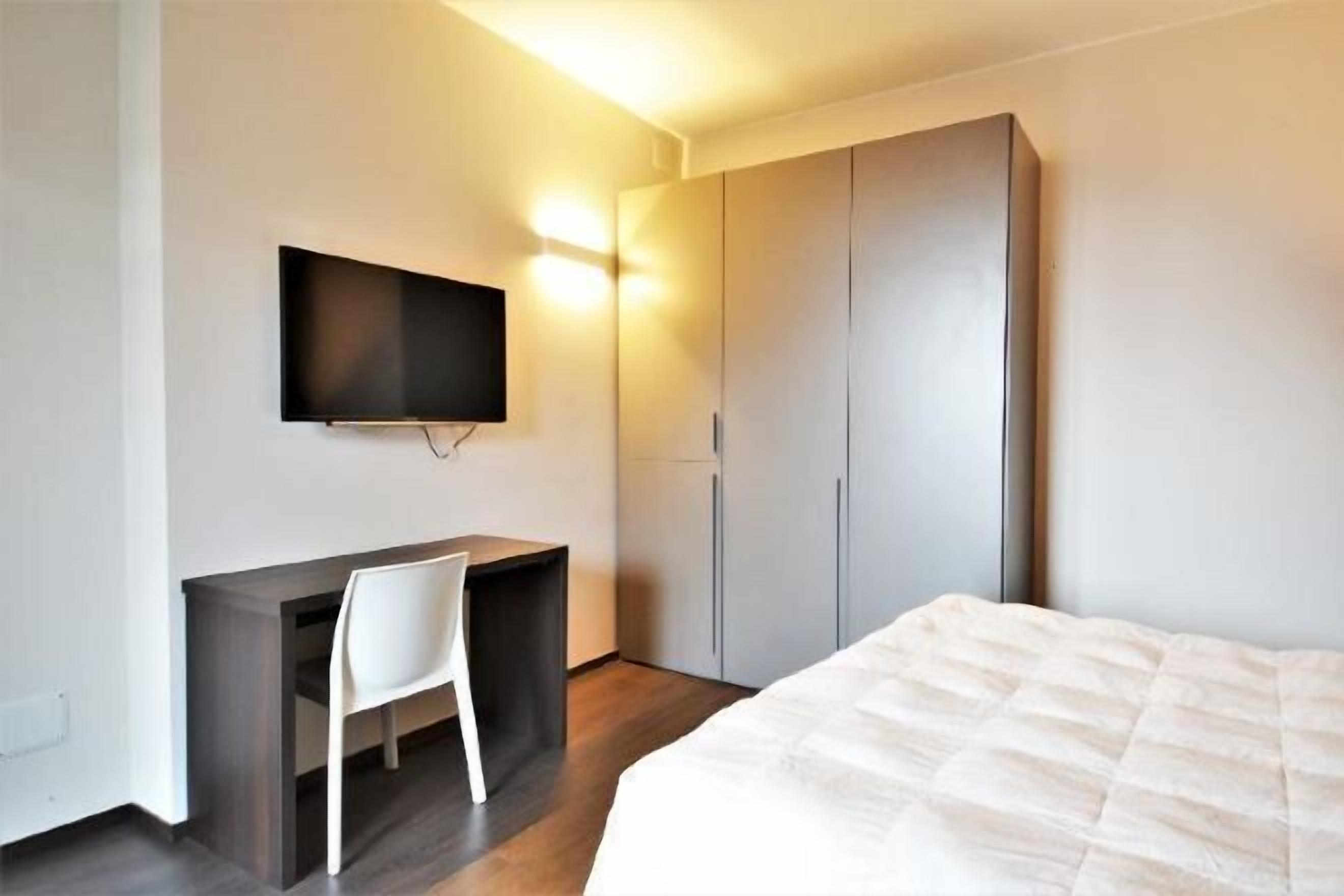 1 Schlafzimmer, Schreibtisch, laptopgeeigneter Arbeitsplatz