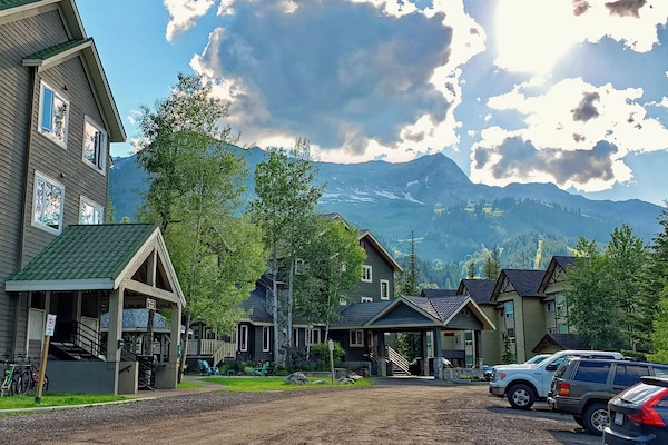 Timberline complex has incredible views of the mountain