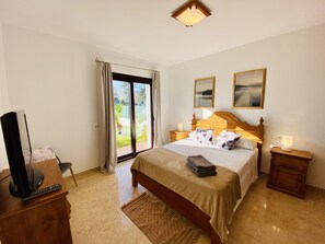 4 bedrooms, iron/ironing board, travel crib, WiFi