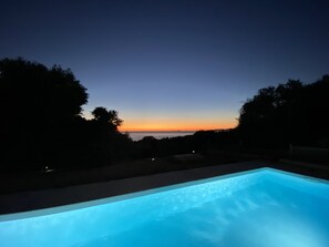 Utomhuspool