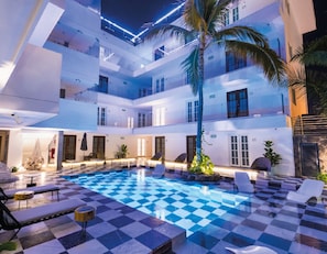 Outdoor pool