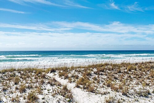 Completely renovated house. Lots of fun bright colors & right by the beach!