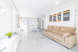 TV - Apartamento Vista Brava (Puerto de Alcudia)