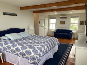 7 bedrooms, free WiFi, bed sheets