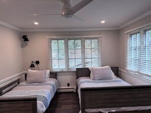 4 間睡房、書桌、熨斗/熨衫板、Wi-Fi