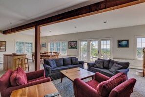 Smart TV, ping pong, books