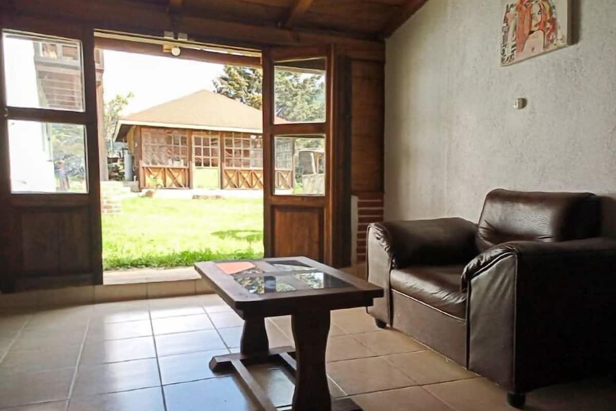 Traditional Cabin | Iron/ironing board, free WiFi, bed sheets
