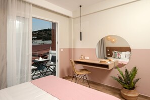 1 bedroom, hypo-allergenic bedding, laptop workspace, soundproofing - Salty Colours Apartments (Apokoronas)