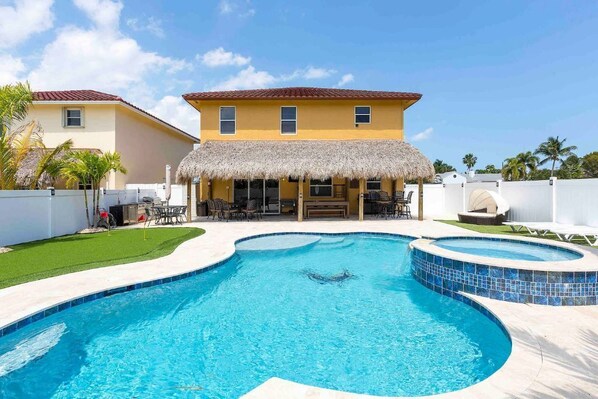 Outdoor pool, a heated pool