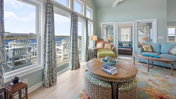 TV, fireplace - Compass Tres: Guiding You To Vacation Perfection! (North Topsail Beach)