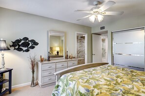 2 bedrooms, iron/ironing board, internet, bed sheets