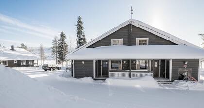 Aurinko-saaga 4 paritalo by Interhome