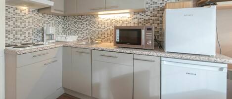 Microwave, dishwasher, freezer