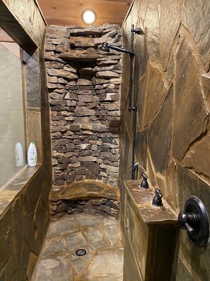 Bathtub, towels, soap