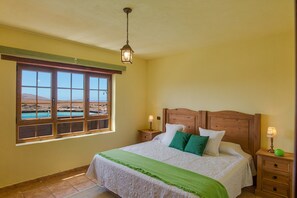 2 sovrum, strykjärn/strykbräda, gratis wi-fi och sängkläder