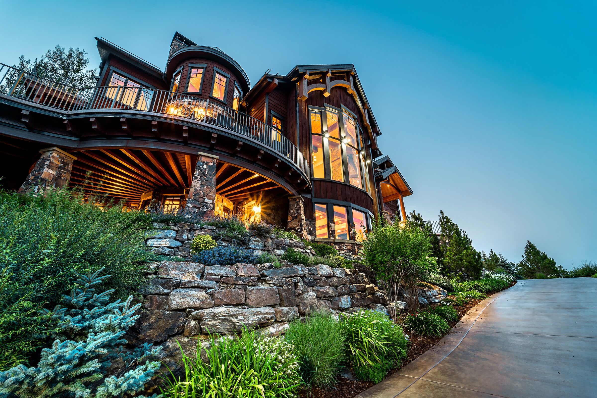 Endless Outdoor Space to Take in the Views