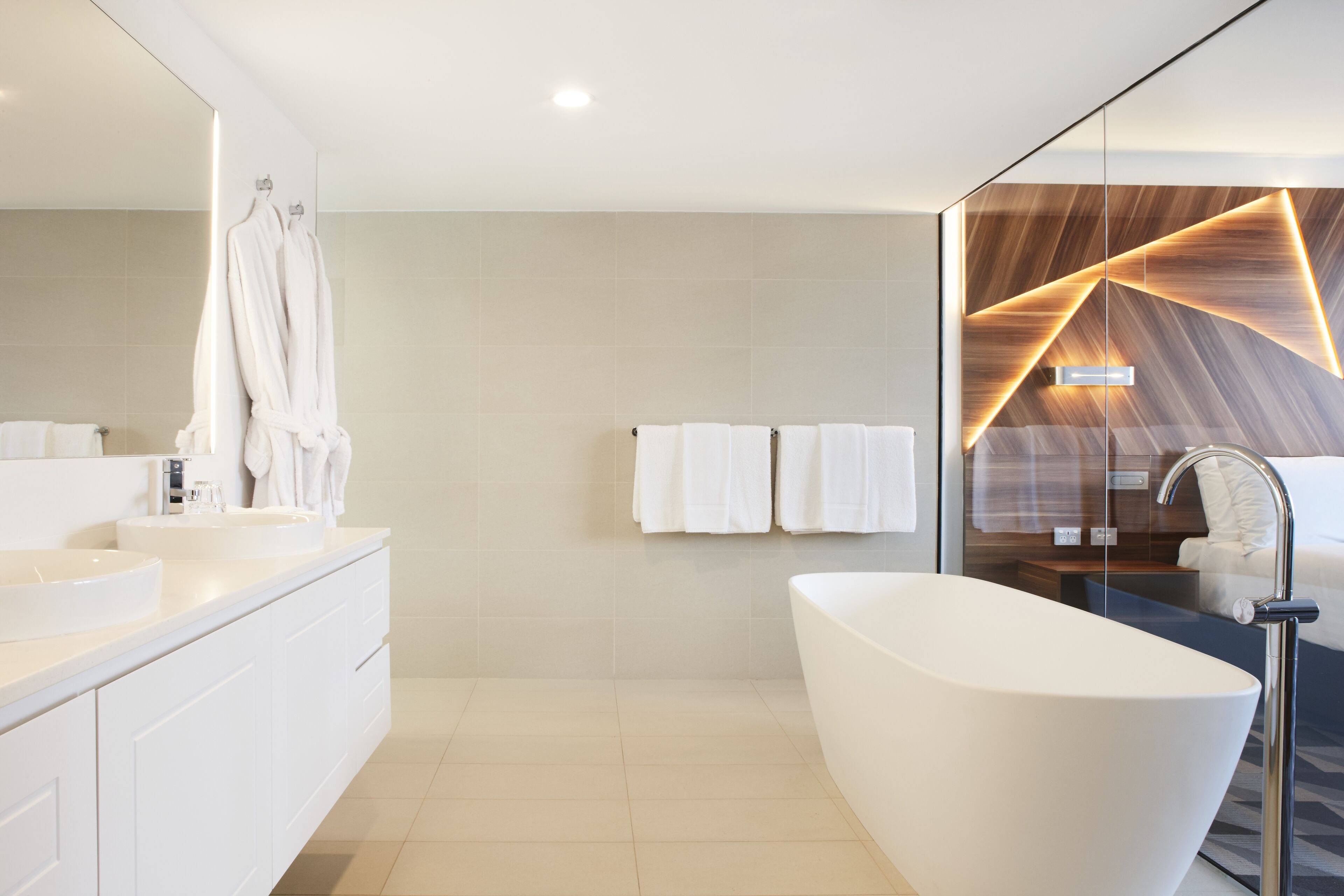 premium king suite | bathroom | free toiletries, hair dryer, towels, soap