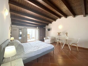 Room - Palermo Blu   Palazzo Massimo   Morricone (Palermo)