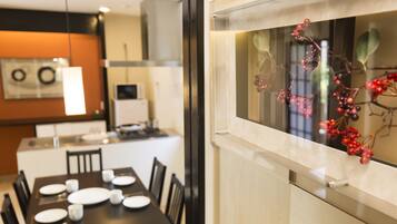 标准公寓, 无烟房 | 餐厅