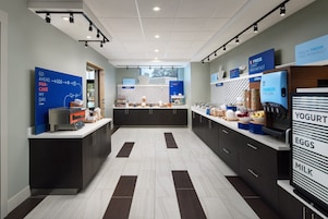 Free daily buffet breakfast