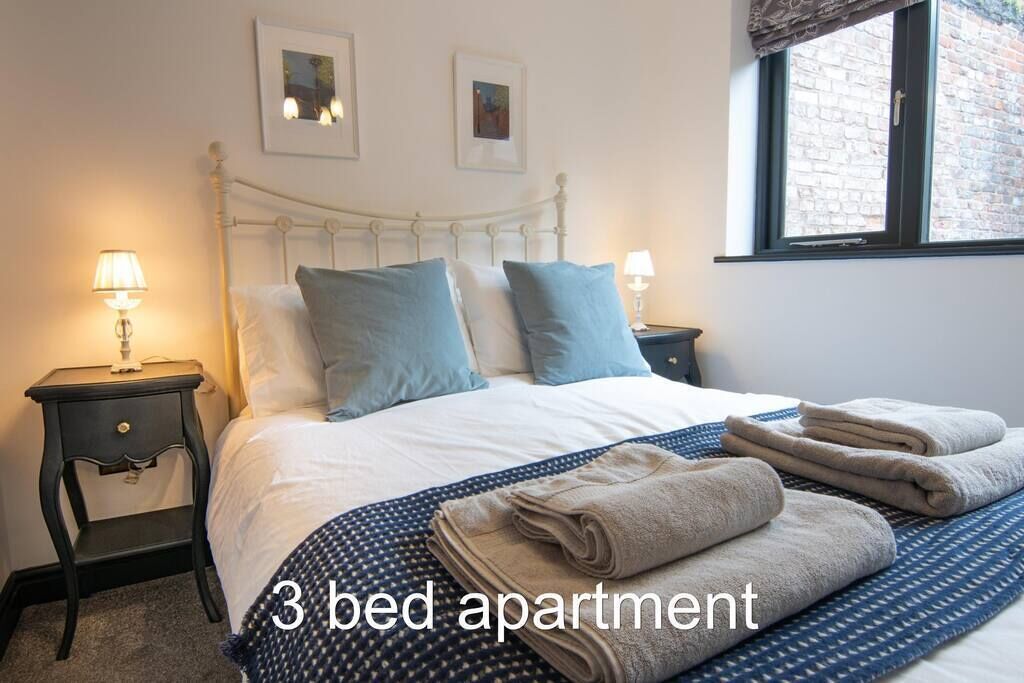 3 bedrooms, iron/ironing board, travel cot, WiFi