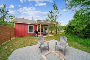 Terrace/patio - GrandLake*Kayak*Forest View*Firepit*King*Lakefront (Grove)