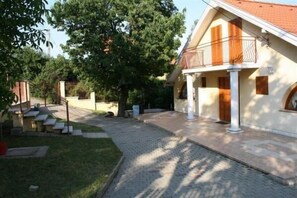 Enceinte de lâhĂ©bergement