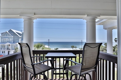 ECDI | PCB Near 30-A 5BR 4BA Pool Hot Tub EV Charger Early Booking Discounts