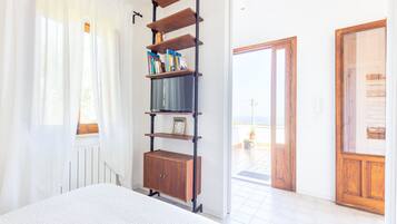 1 chambre, coffres-forts dans les chambres, fer et planche Ă repasser