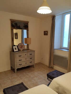 2 bedrooms, iron/ironing board, travel crib, free WiFi