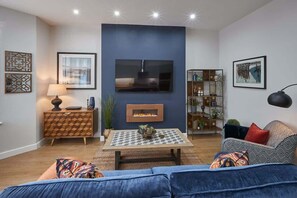 Smart TV, offices