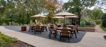 Pools! Spacious 3 BDRM Walk-In Condo! Pointe Royale, Stay and Play Golf Special!