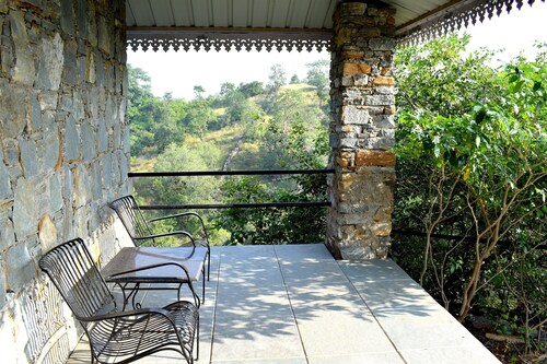 The Sky Imperial Jungle Camp Resort