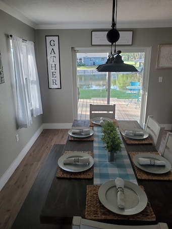 Dining. Summer Adventures on the Lake! Bring your boat