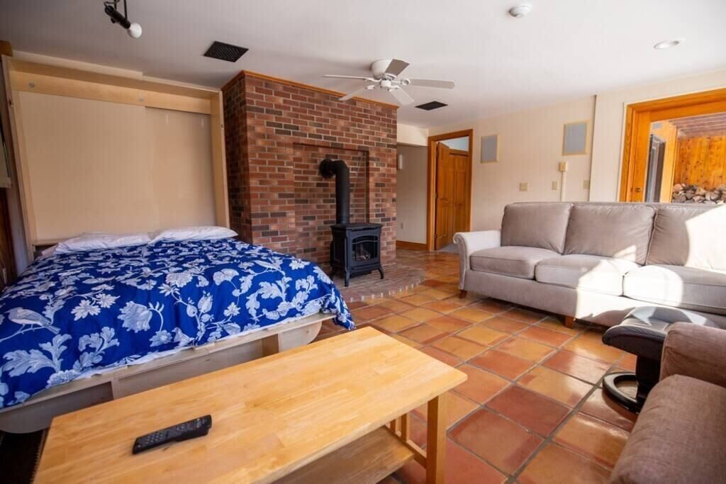 2 habitaciones, cuna de viaje, wifi y ropa de cama 