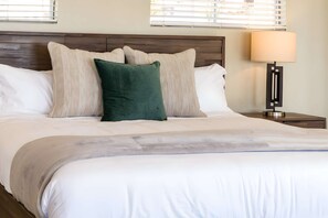 4 soverom, strykejern/-brett, wi-fi og sengetøy