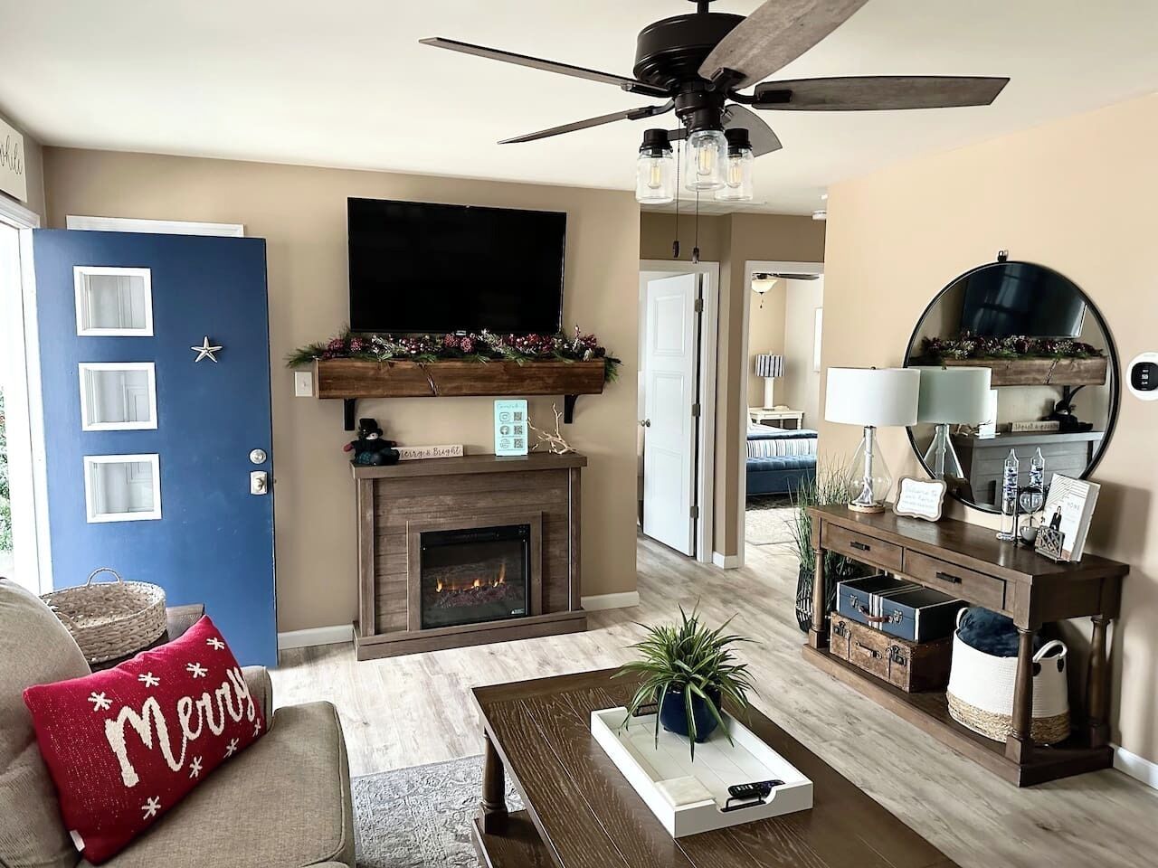 Smart TV, fireplace, books, music library