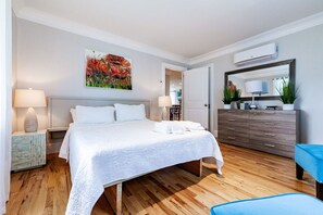 3 soverom, skrivebord, strykejern/-brett og wi-fi (inkludert)