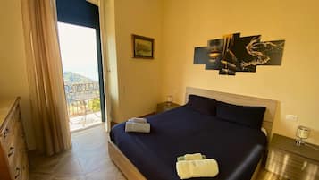 1 camera, culla da viaggio, Wi-Fi gratuito, lenzuola