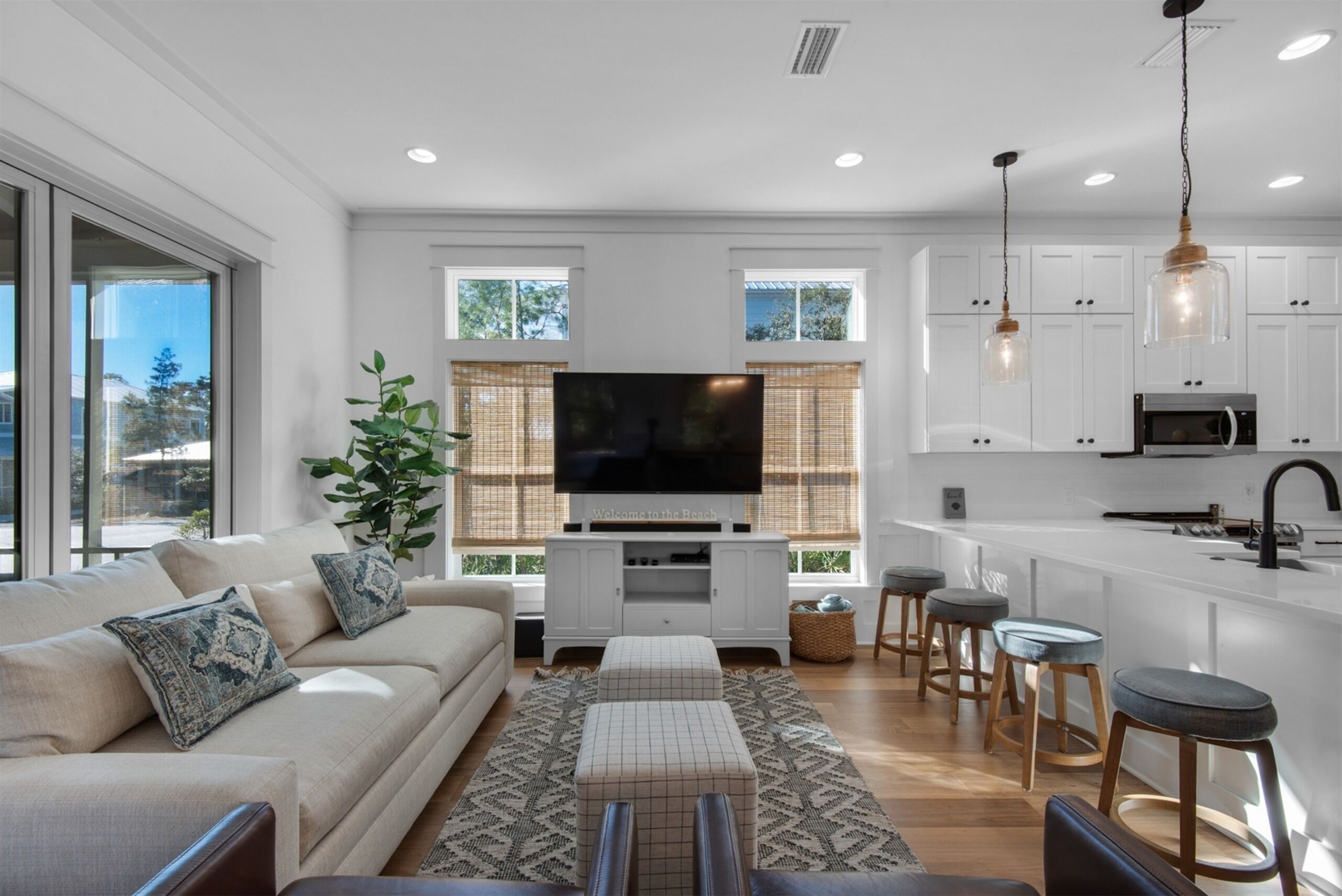 VITAMIN SEA • 4 BR/4.5 BA • Golf Cart • Pets 🐾 • Close to Pool and Beach