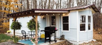 Couples Hideaway, Romantic, Private, Shipshewana close, Nature, Trails, Wildlife