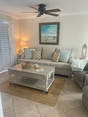 Smart TV - Orange Beach Oasis  (Orange Beach)