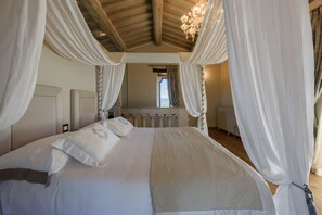 8 Schlafzimmer, WLAN, Bettwäsche
