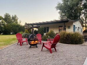 Property grounds - The Cottage @ Ray Road Farm (Gilbert)