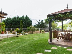 Outdoor dining - Twin back by Interhome (Balatonboglar)