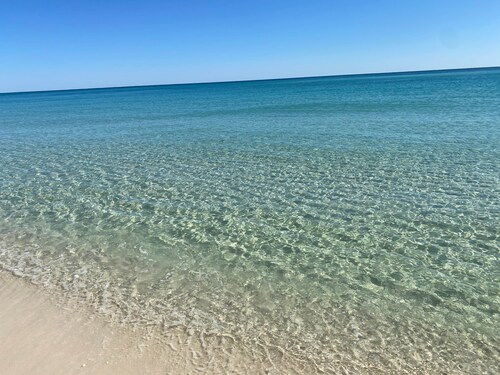 Pensacola Beach Gulf-Front Condo☀️Sans Souci☀️Pool, Hot Tub
