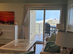 Smart TV, DVD player, books