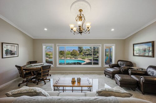 Updated Golf Course Home Mountain Views Heated Pool Sport Court Putting Green