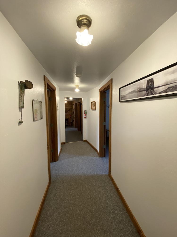 Ma Johnson’s Historical Hotel by null